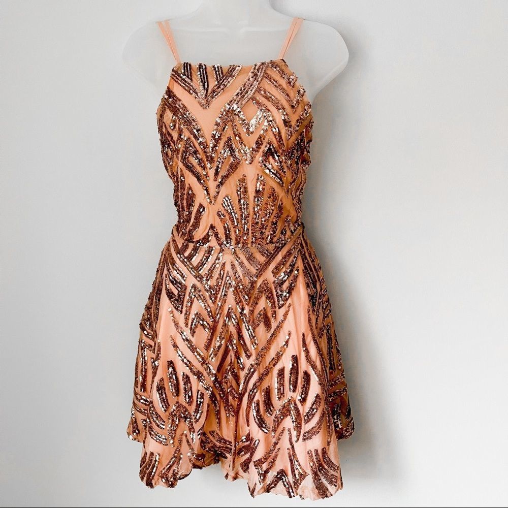 🔸 Beautiful Sparkly Sequin A Line Dress